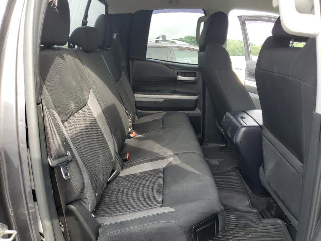 5TFRW5F16HX227196 - 2017 TOYOTA TUNDRA DOUBLE CAB SR/SR5 GRAY photo 10