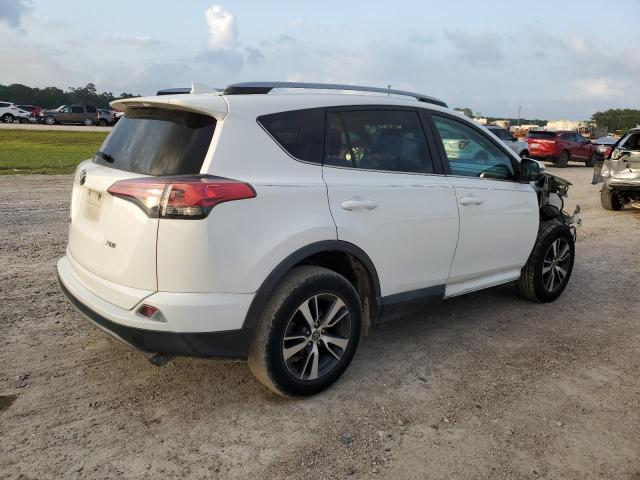 2T3WFREVXHW324856 - 2017 TOYOTA RAV4 XLE WHITE photo 3