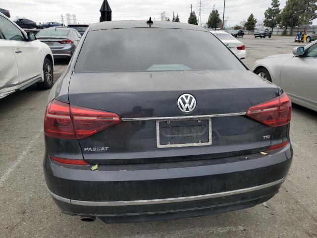 1VWDT7A37HC033983 - 2017 VOLKSWAGEN PASSAT R-LINE Schwarz Foto 6