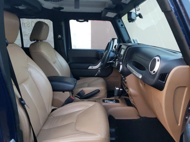 1C4HJWEG9DL558796 - 2013 JEEP WRANGLER U SAHARA BLUE photo 5