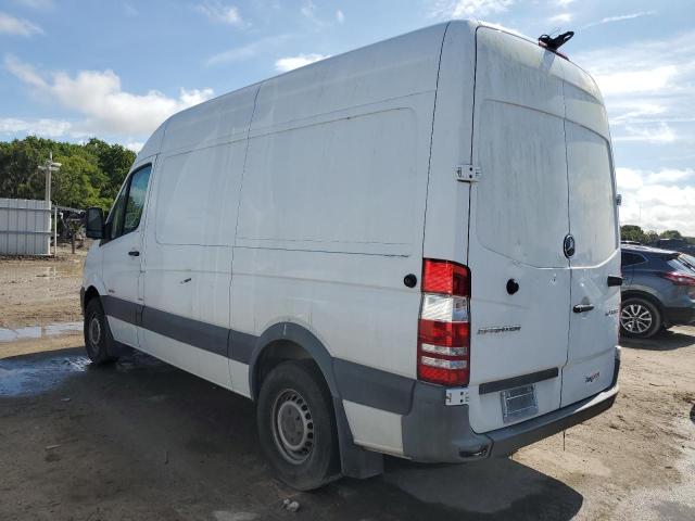 WD3PE7DD6GP197970 - 2016 MERCEDES-BENZ SPRINTER 2500 WHITE photo 2