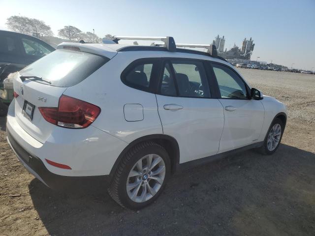 WBAVL1C52EVY10327 - 2014 BMW X1 XDRIVE28I WHITE photo 3