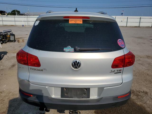 WVGBV7AX1DW551423 - 2013 VOLKSWAGEN TIGUAN S SILVER photo 6