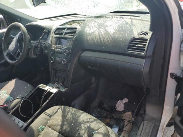 1FM5K8AR1KGB54640 - 2019 FORD EXPLORER POLICE INTERCEPTOR WHITE photo 8