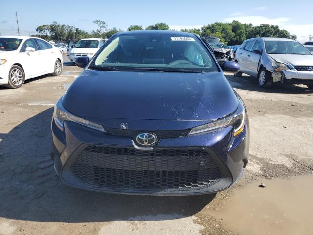 5YFEPMAE4NP334225 - 2022 TOYOTA COROLLA LE BLUE photo 5