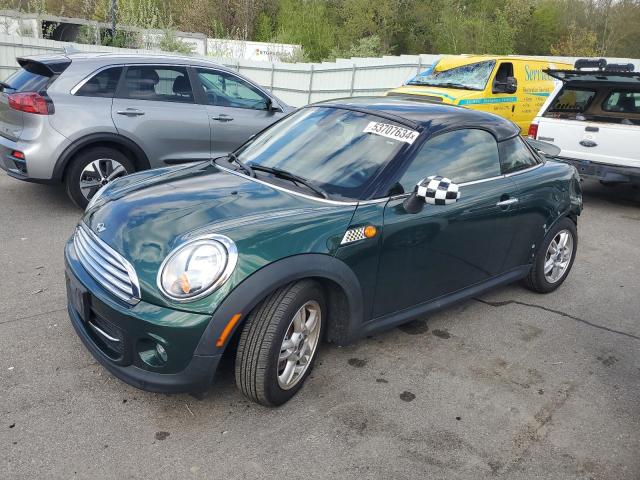 2013 MINI COOPER COU, 