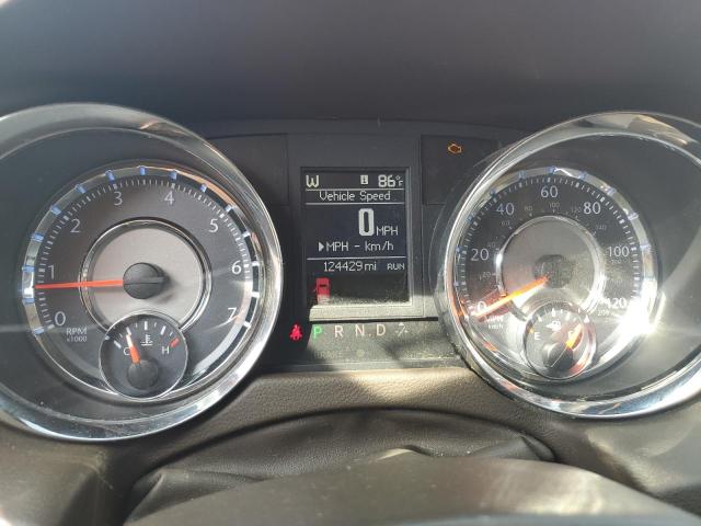 2A4RR8DG5BR613320 - 2011 CHRYSLER TOWN & COU TOURING L RED photo 9