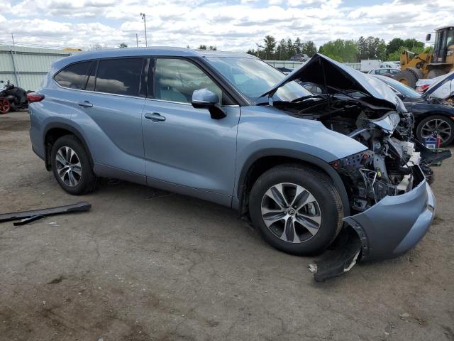 5TDGZRBH1MS130416 - 2021 TOYOTA HIGHLANDER XLE Կապույտ լուսանկար 4