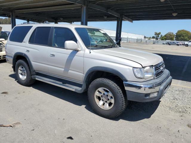 JT3GN86R4Y0179695 - 2000 TOYOTA 4RUNNER SR5 BEIGE photo 4