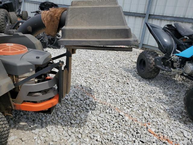 N0VIN - 2020 HUSQVARNA MOWER ORANGE photo 9