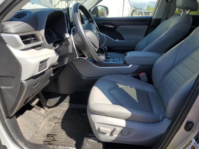 5TDHZRBH8LS503843 - 2020 TOYOTA HIGHLANDER XLE SILVER photo 7