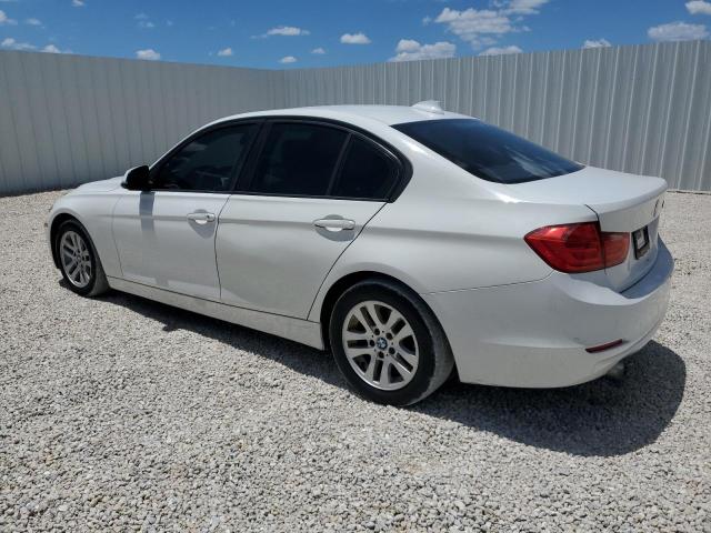 WBA3B1C58EK134963 - 2014 BMW 320 I WHITE photo 2