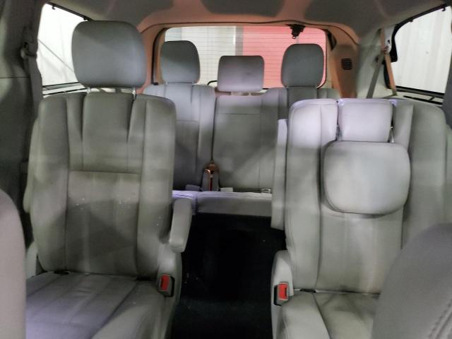 2C4RC1CG1DR769762 - 2013 CHRYSLER TOWN & COU TOURING L SILVER photo 10