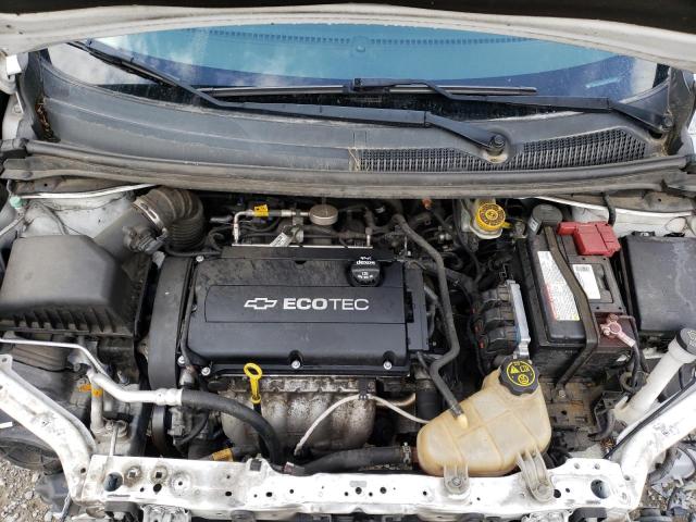 1G1JA5SH8F4159957 - 2015 CHEVROLET SONIC LS WHITE photo 11