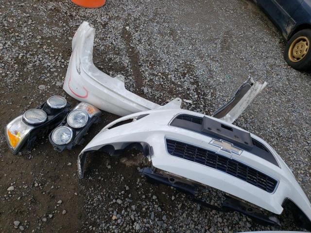 1G1JA5SH8F4159957 - 2015 CHEVROLET SONIC LS WHITE photo 12