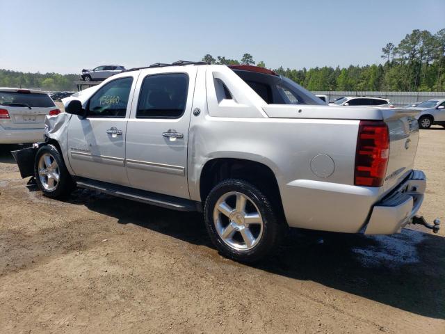 3GNMCFE04DG203759 - 2013 CHEVROLET AVALANCHE LT SILVER photo 2