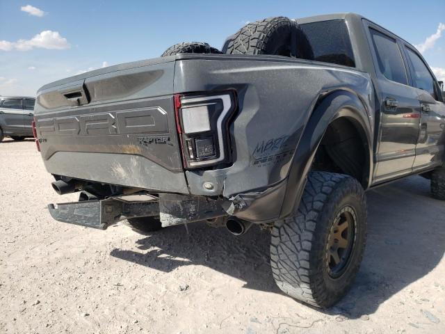 1FTFW1RG1JFA03924 - 2018 FORD F150 RAPTOR GRAY photo 9