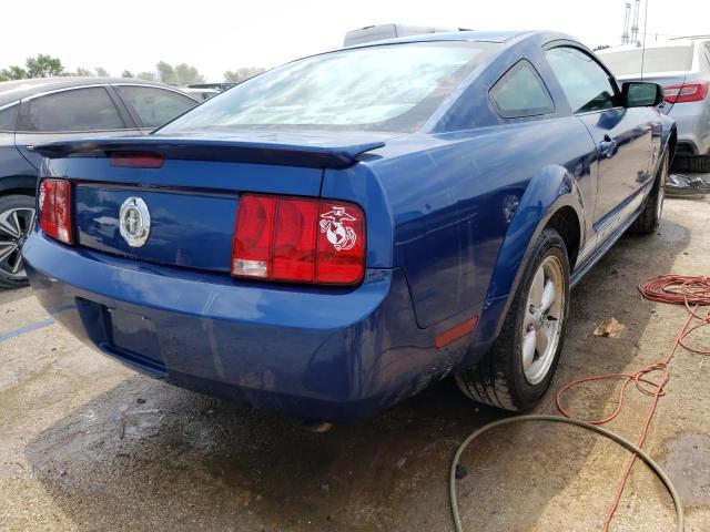 1ZVFT80N475345733 - 2007 FORD MUSTANG BLUE photo 3