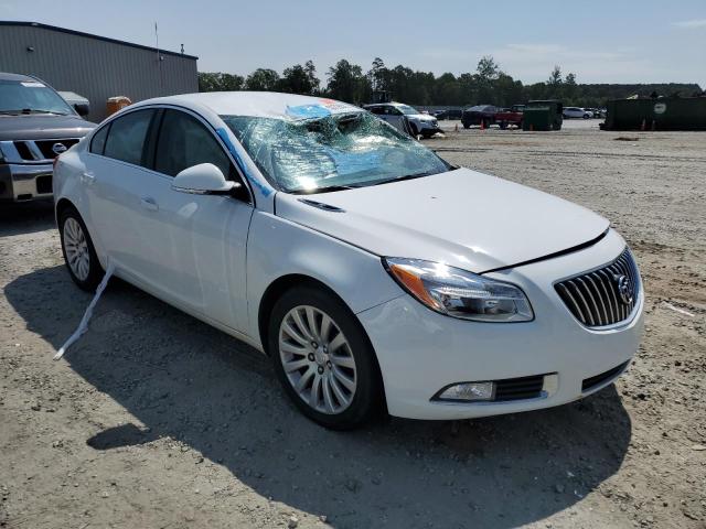 2G4GR5EK6C9178383 - 2012 BUICK REGAL WHITE photo 4