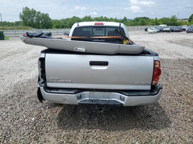 3TMMU52N26M002138 - 2006 TOYOTA TACOMA DOUBLE CAB LONG BED SILVER photo 6