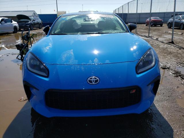 JF1ZNBC12P8757296 - 2023 TOYOTA GR 86 BLUE photo 5