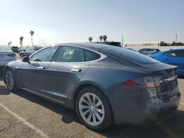 5YJSA1E11GF158498 - 2016 TESLA MODEL S GRAY photo 2