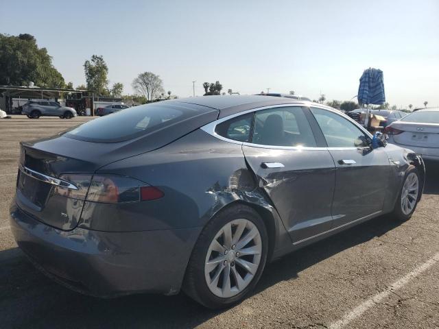 5YJSA1E11GF158498 - 2016 TESLA MODEL S GRAY photo 3