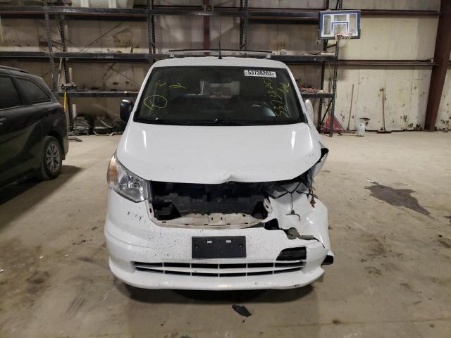 3N63M0ZN2FK698576 - 2015 CHEVROLET CITY EXPRE LT WHITE photo 5