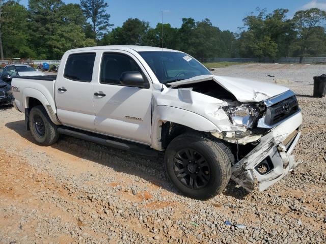 5TFJU4GN4FX082865 - 2015 TOYOTA TACOMA DOUBLE CAB PRERUNNER WHITE photo 4