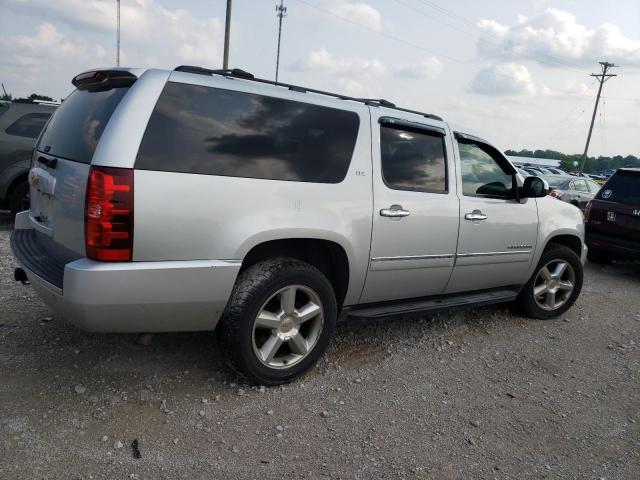 1GNSKKE74DR211411 - 2013 CHEVROLET SUBURBAN K1500 LTZ SILVER photo 3