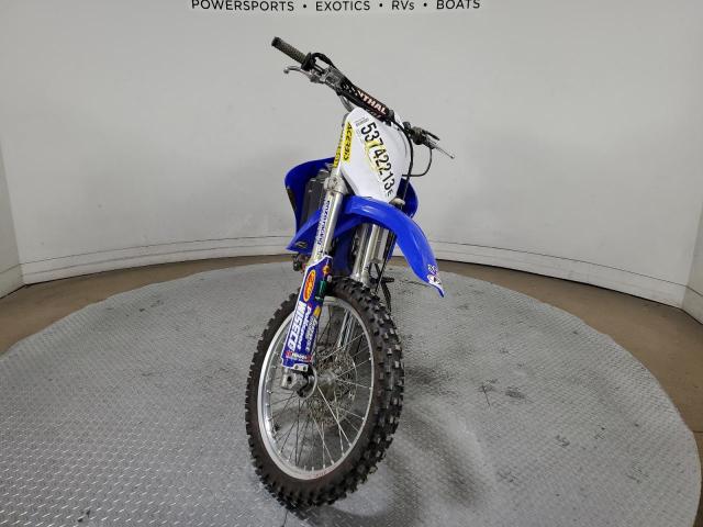 JYACJ01C2YA003986 - 2000 YAMAHA YZ426 F BLUE photo 2