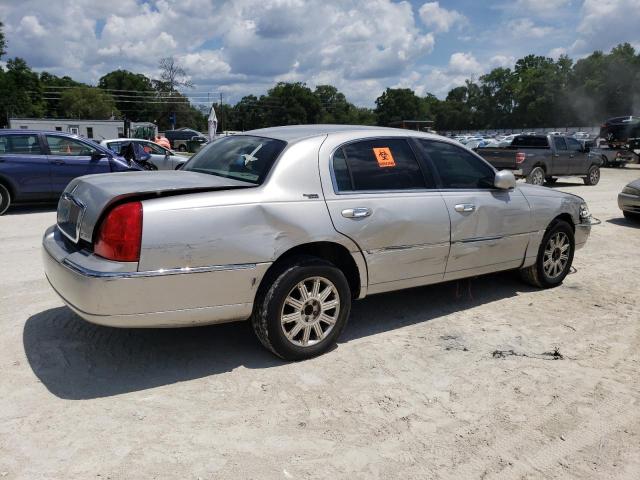 1LNHM82V67Y601239 - 2007 LINCOLN TOWN CAR SIGNATURE LIMITED BEIGE photo 3