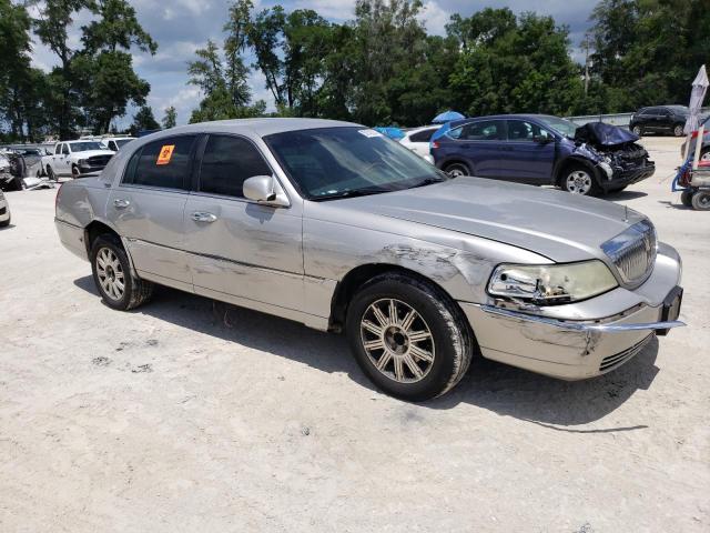 1LNHM82V67Y601239 - 2007 LINCOLN TOWN CAR SIGNATURE LIMITED BEIGE photo 4