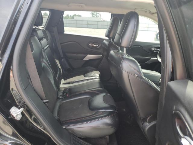 1C4PJMBS6HW589906 - 2017 JEEP CHEROKEE TRAILHAWK BLACK photo 11