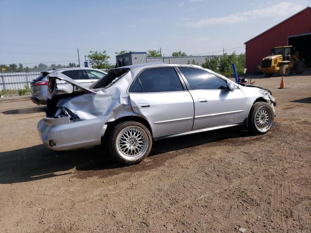 1HGCG16622A801571 - 2002 HONDA ACCORD SE SILVER photo 3