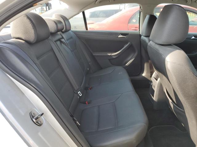 3VWDZ7AJ6BM345392 - 2011 VOLKSWAGEN JETTA SE SILVER photo 10