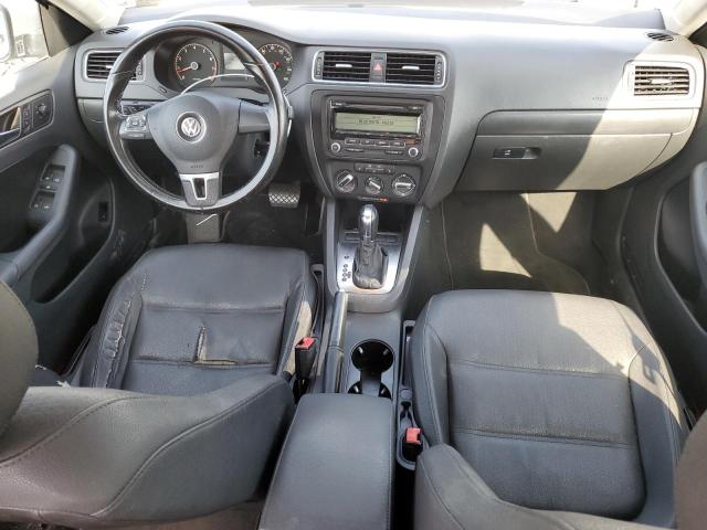 3VWDZ7AJ6BM345392 - 2011 VOLKSWAGEN JETTA SE SILVER photo 8