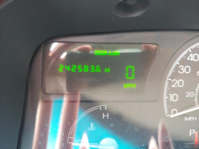 1LNHM81W54Y651149 - 2004 LINCOLN TOWN CAR EXECUTIVE TAN photo 8