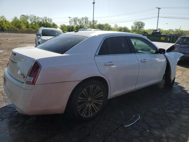 2C3CCABG1DH718344 - 2013 CHRYSLER 300 S WHITE photo 3