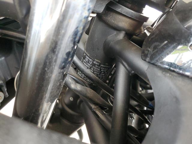 JKAEXEJ13KDA03361 - 2019 KAWASAKI EX650 J შავი ფოტო 10