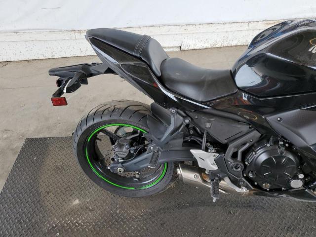 JKAEXEJ13KDA03361 - 2019 KAWASAKI EX650 J შავი ფოტო 6