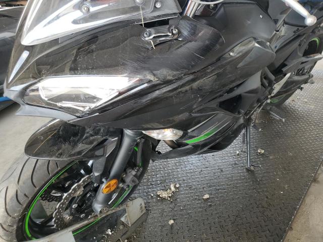 JKAEXEJ13KDA03361 - 2019 KAWASAKI EX650 J შავი ფოტო 9