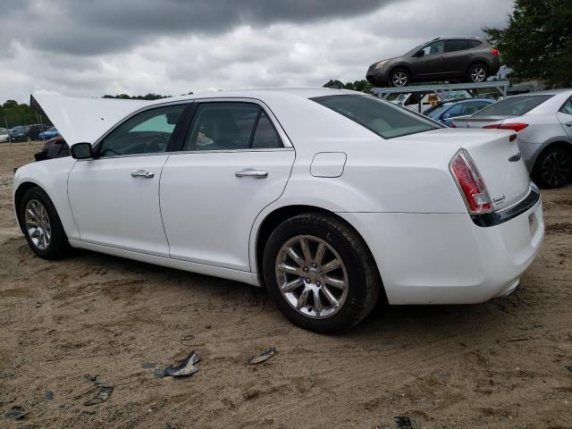 2C3CCAEG7EH105920 - 2014 CHRYSLER 300C WHITE photo 2