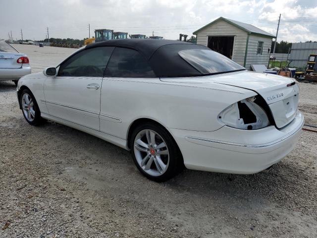 WDBTK56F48F249411 - 2008 MERCEDES-BENZ CLK 350 WHITE photo 2