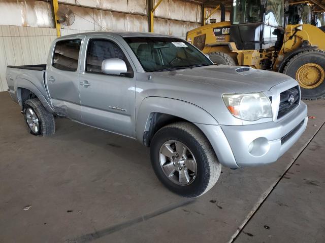5TEJU62N06Z253686 - 2006 TOYOTA TACOMA DOUBLE CAB PRERUNNER SILVER photo 4