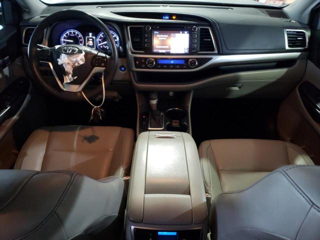 5TDJKRFH9GS269959 - 2016 TOYOTA HIGHLANDER XLE Արծաթագույն լուսանկար 8