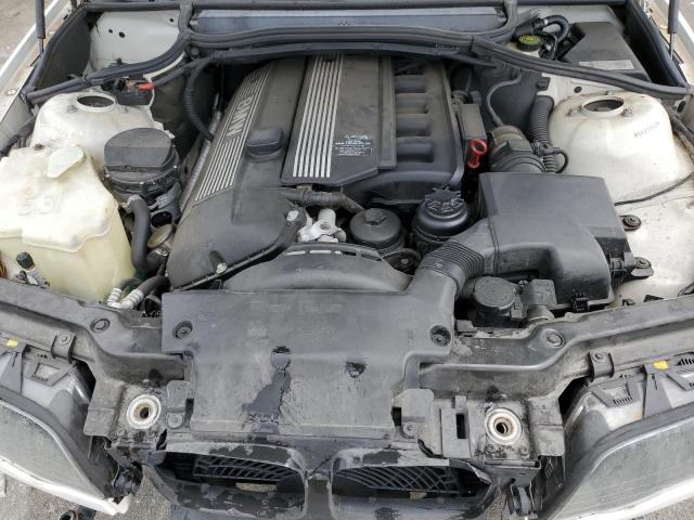 WBAAM5335XFR03938 - 1999 BMW 328 I AUTOMATIC WHITE photo 11