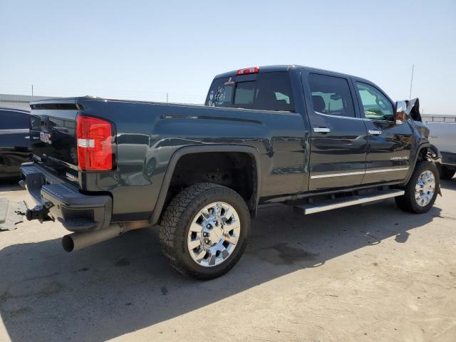 1GT12UEY9JF100617 - 2018 GMC SIERRA K2500 DENALI GRAY photo 3