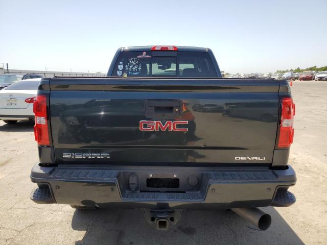 1GT12UEY9JF100617 - 2018 GMC SIERRA K2500 DENALI GRAY photo 6