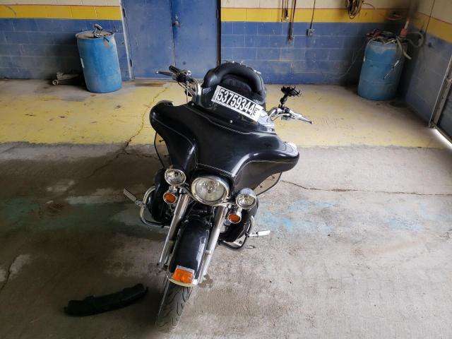 1HD1FCW166Y639934 - 2006 HARLEY-DAVIDSON FLHTCUI შავი ფოტო 5